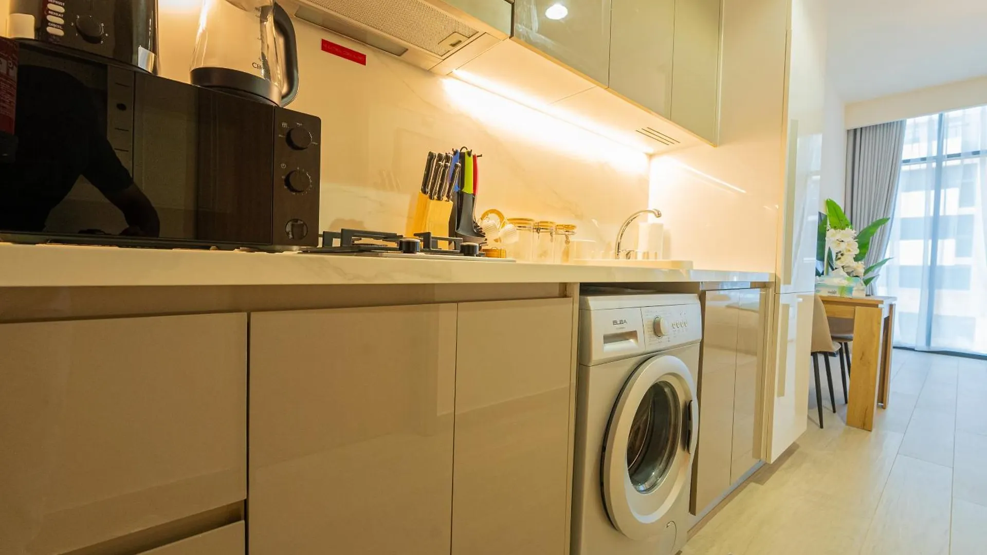 Apartment Stylish Urban Studio In Dubai