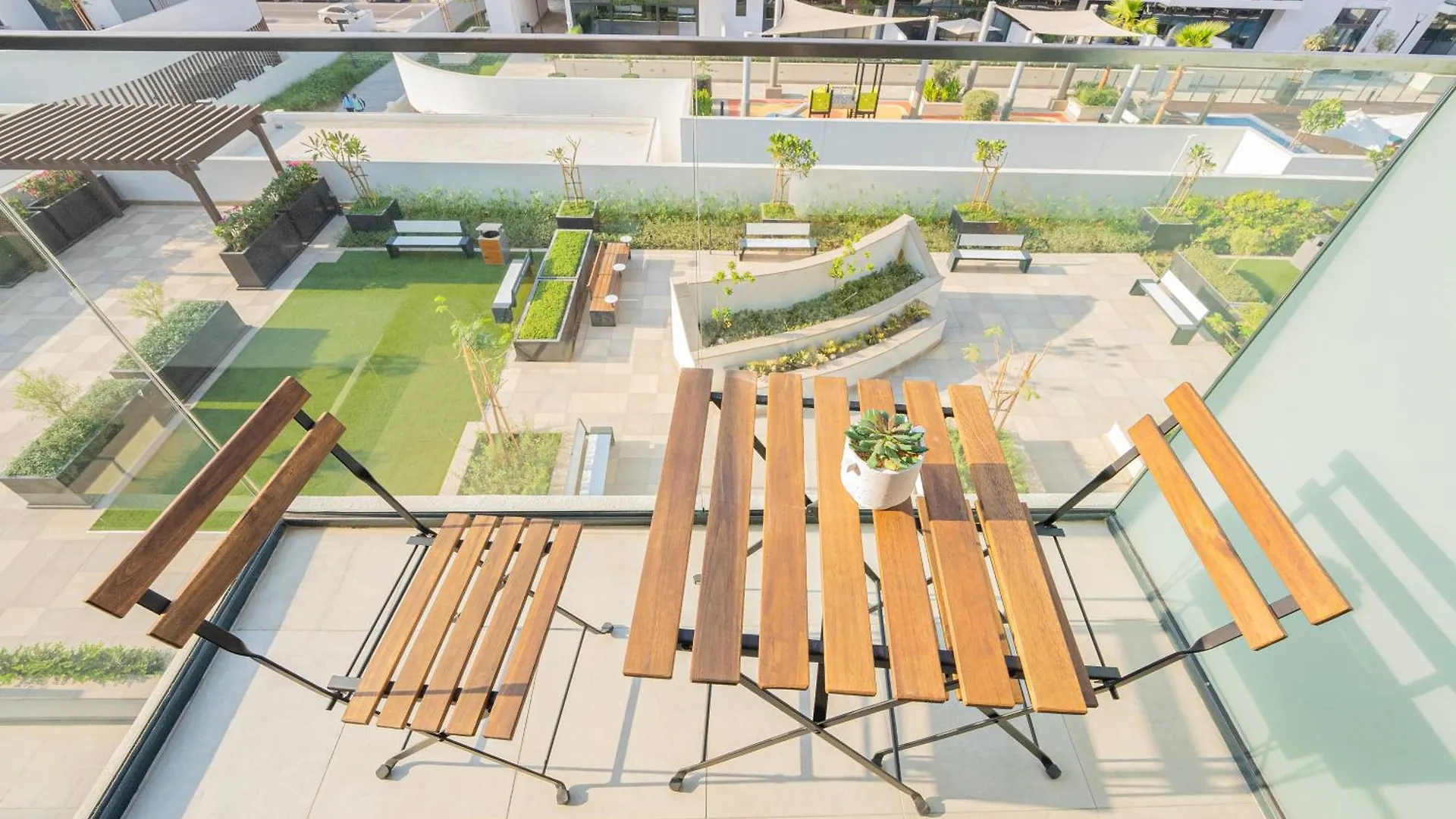 Stylish Urban Studio In Dubai 0*,